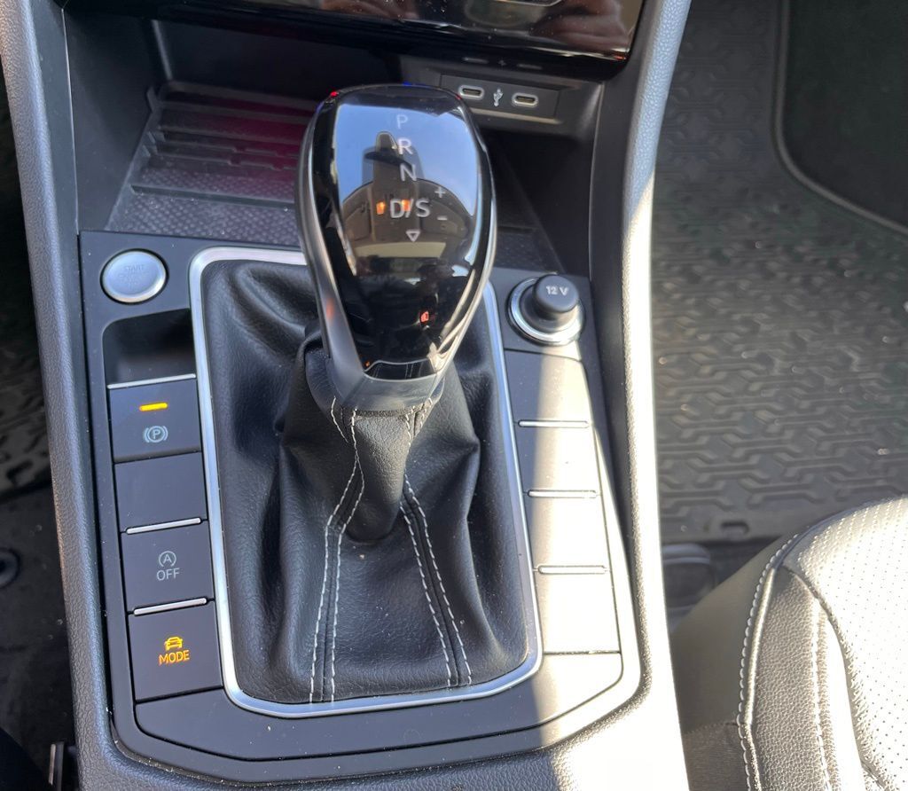 2025 Volkswagen Jetta 1.5T SEL Tampa FL