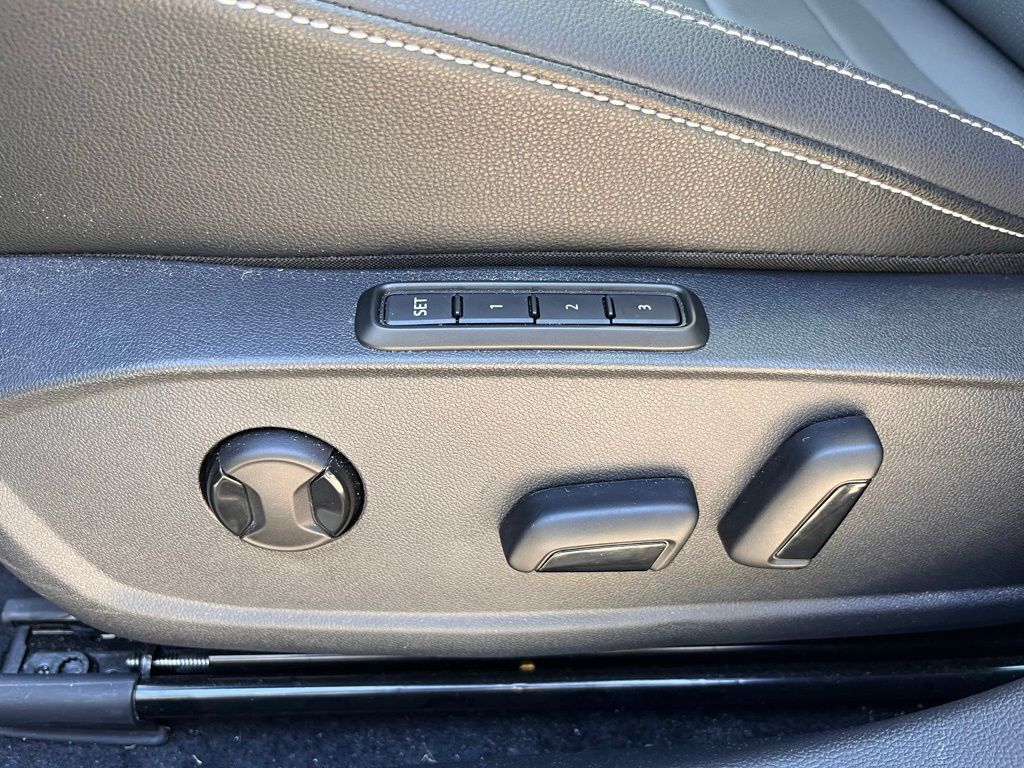 2025 Volkswagen Jetta 1.5T SEL Tampa FL