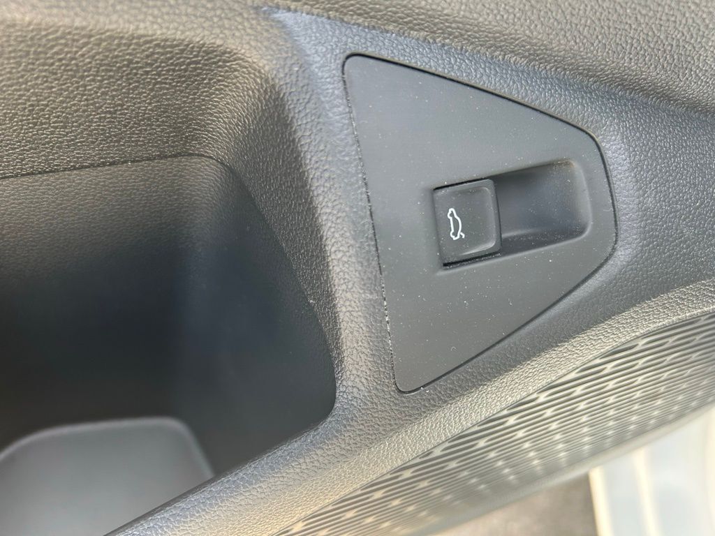 2025 Volkswagen Jetta 1.5T SEL Tampa FL
