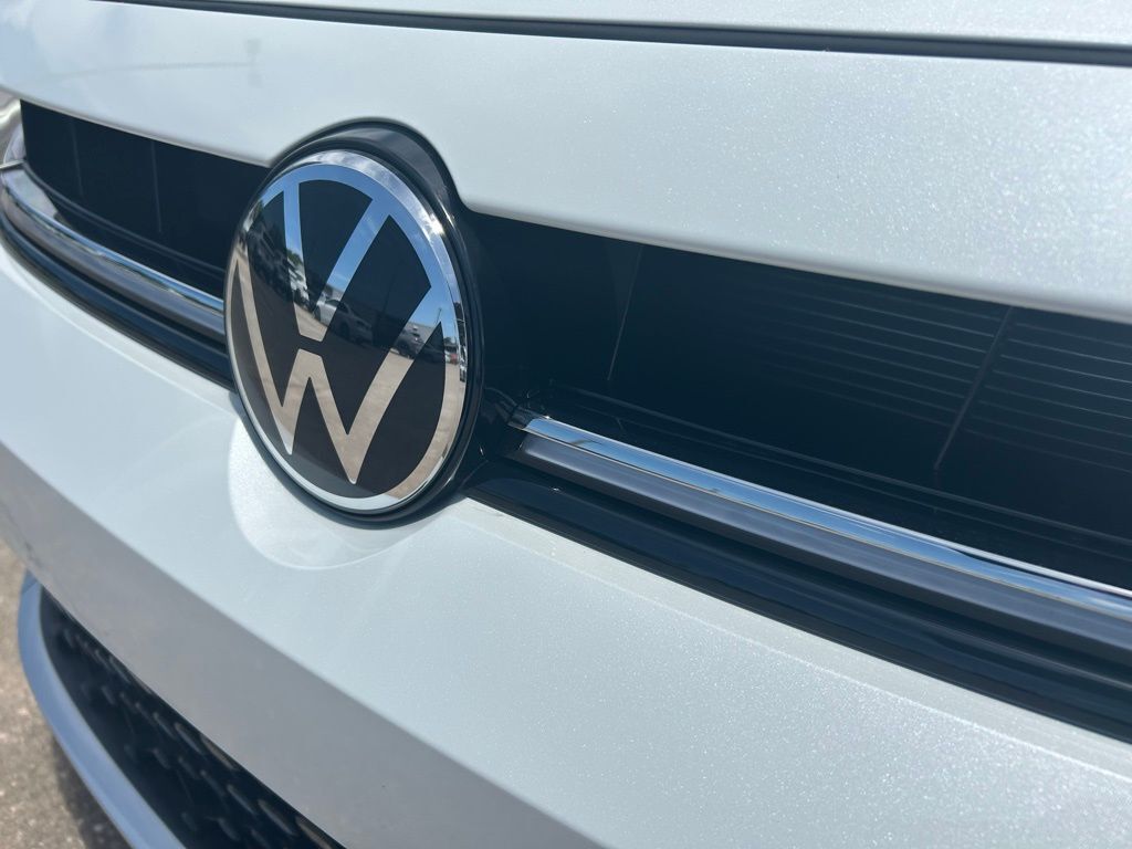 2025 Volkswagen Jetta 1.5T SEL Tampa FL