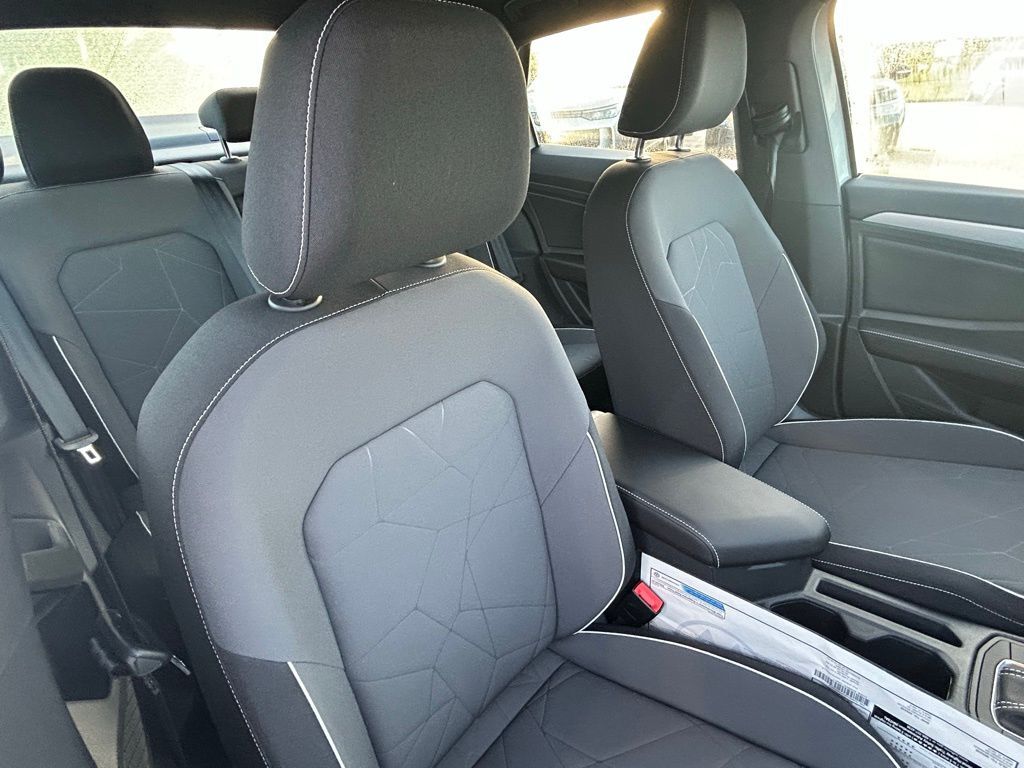 2025 Volkswagen Jetta 1.5T Sport Tampa FL