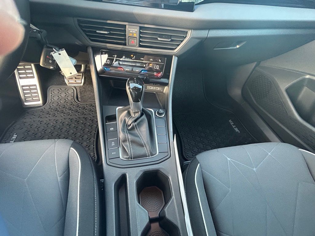 2025 Volkswagen Jetta 1.5T Sport Tampa FL