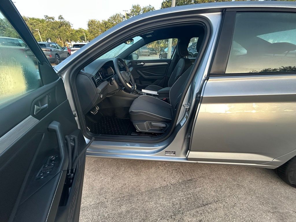 2025 Volkswagen Jetta 1.5T Sport Tampa FL