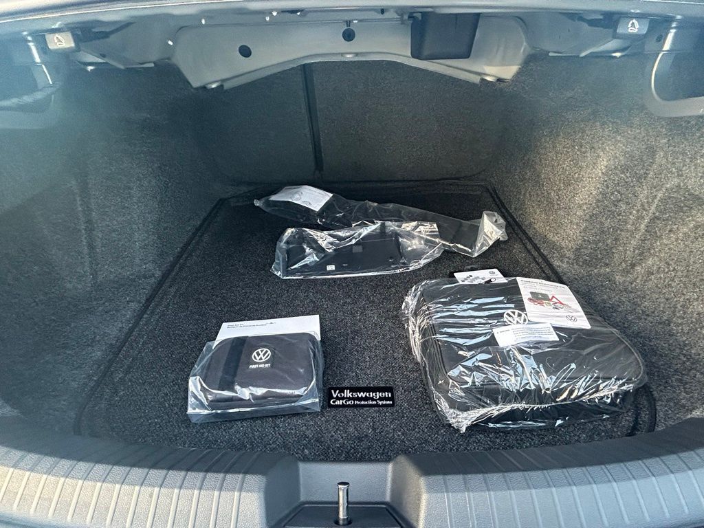 2025 Volkswagen Jetta 1.5T Sport Tampa FL