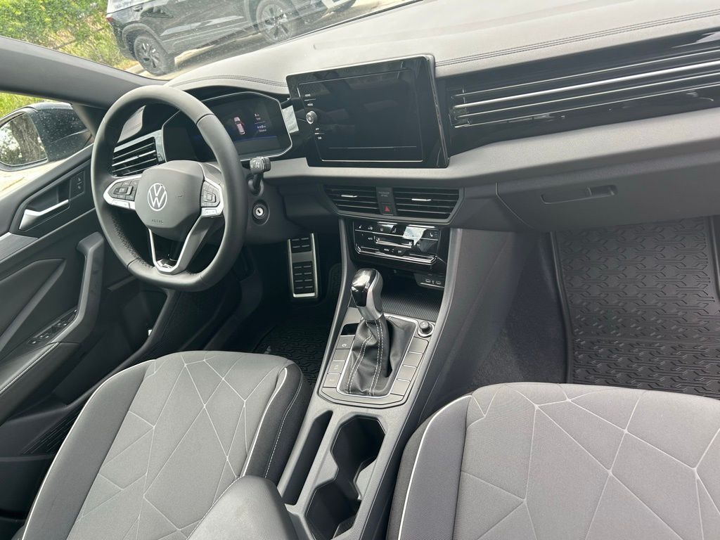2025 Volkswagen Jetta 1.5T Sport Tampa FL