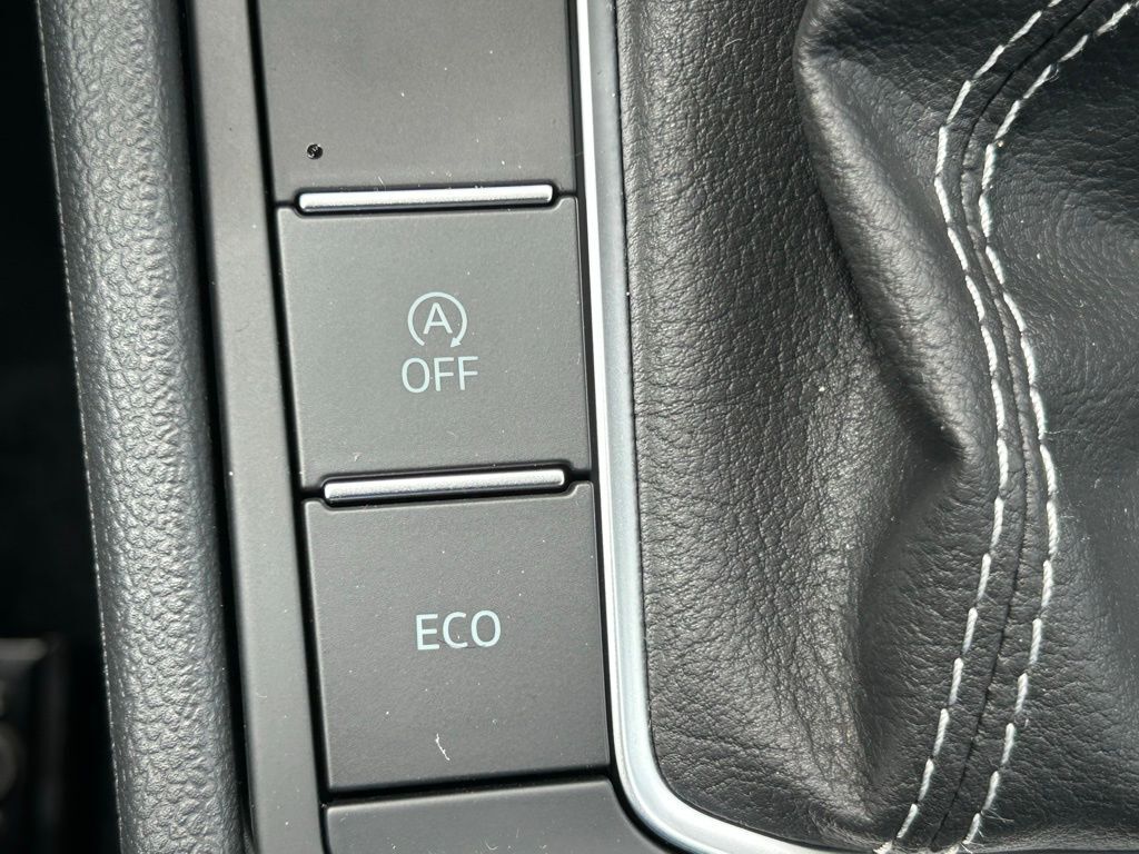 2025 Volkswagen Jetta 1.5T Sport Tampa FL