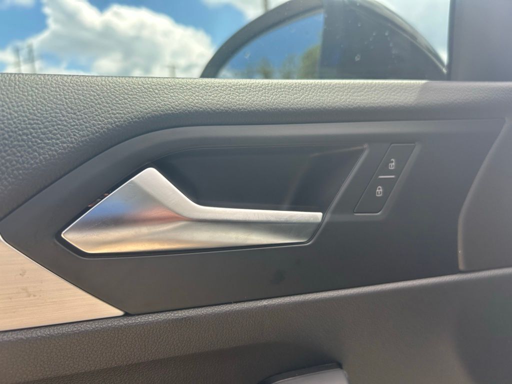 2025 Volkswagen Jetta 1.5T Sport Tampa FL