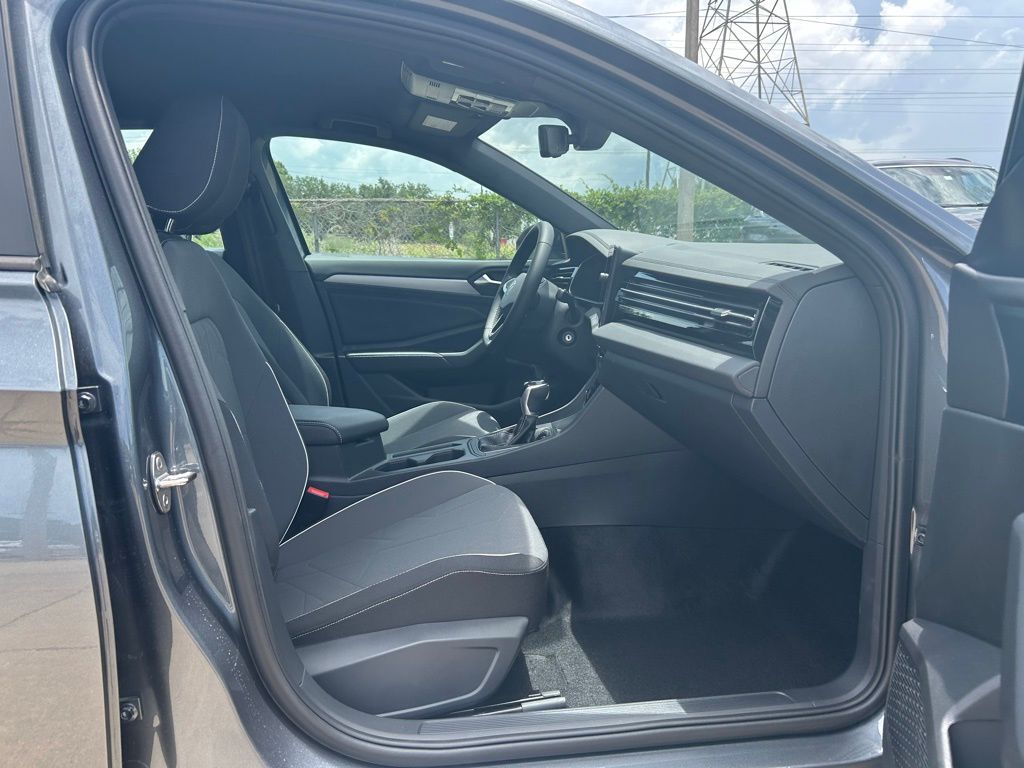 2025 Volkswagen Jetta 1.5T Sport Tampa FL