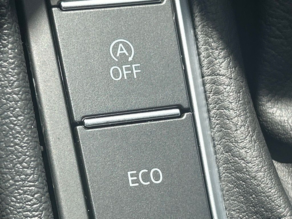 2025 Volkswagen Jetta 1.5T Sport Tampa FL