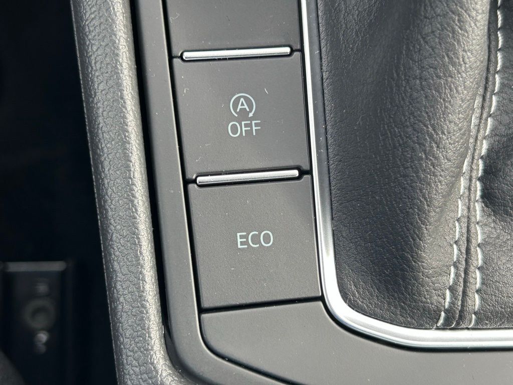 2025 Volkswagen Jetta 1.5T Sport Tampa FL