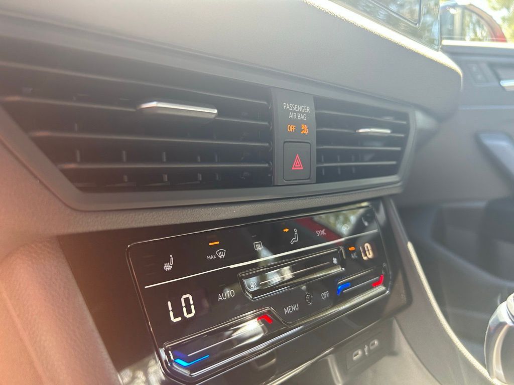2025 Volkswagen Jetta 1.5T Sport Tampa FL
