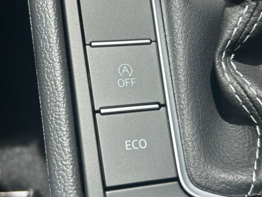 2025 Volkswagen Jetta 1.5T Sport Tampa FL