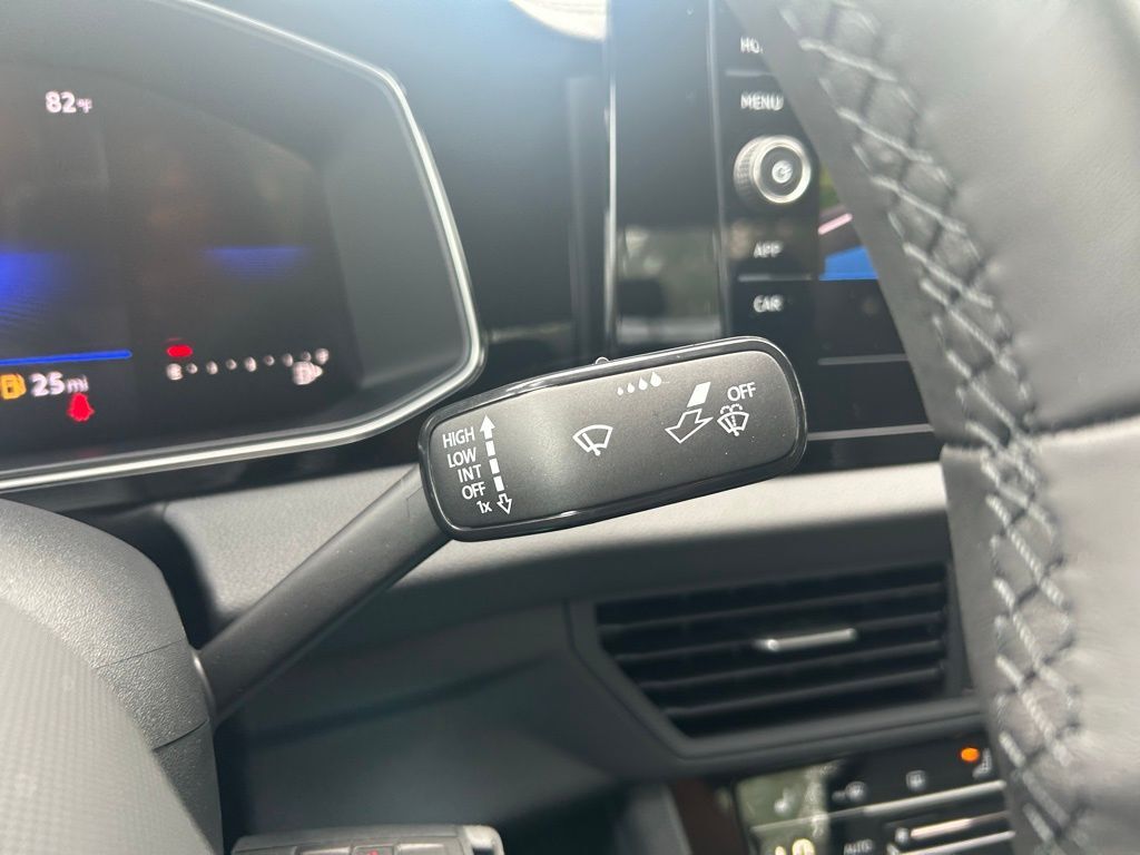 2025 Volkswagen Jetta 1.5T Sport Tampa FL