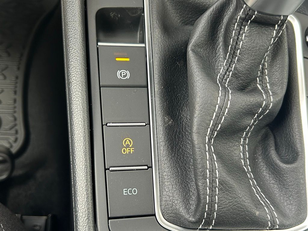 2025 Volkswagen Jetta 1.5T Sport Tampa FL