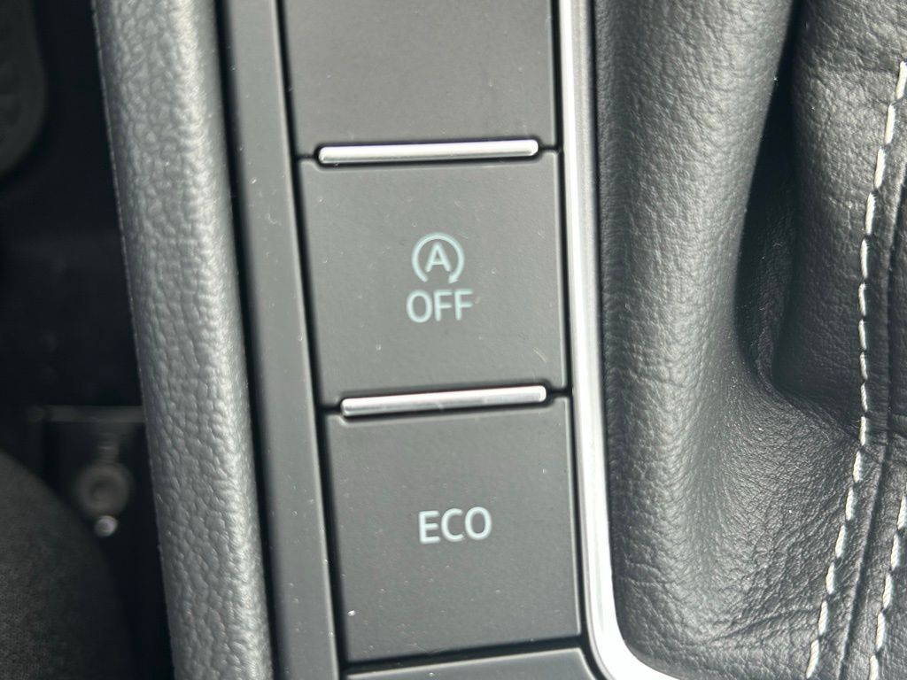 2025 Volkswagen Jetta 1.5T Sport Tampa FL