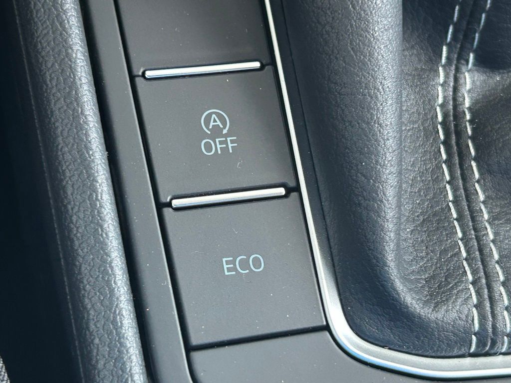 2025 Volkswagen Jetta 1.5T Sport Tampa FL