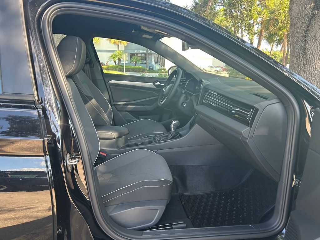 2025 Volkswagen Jetta 1.5T Sport Tampa FL