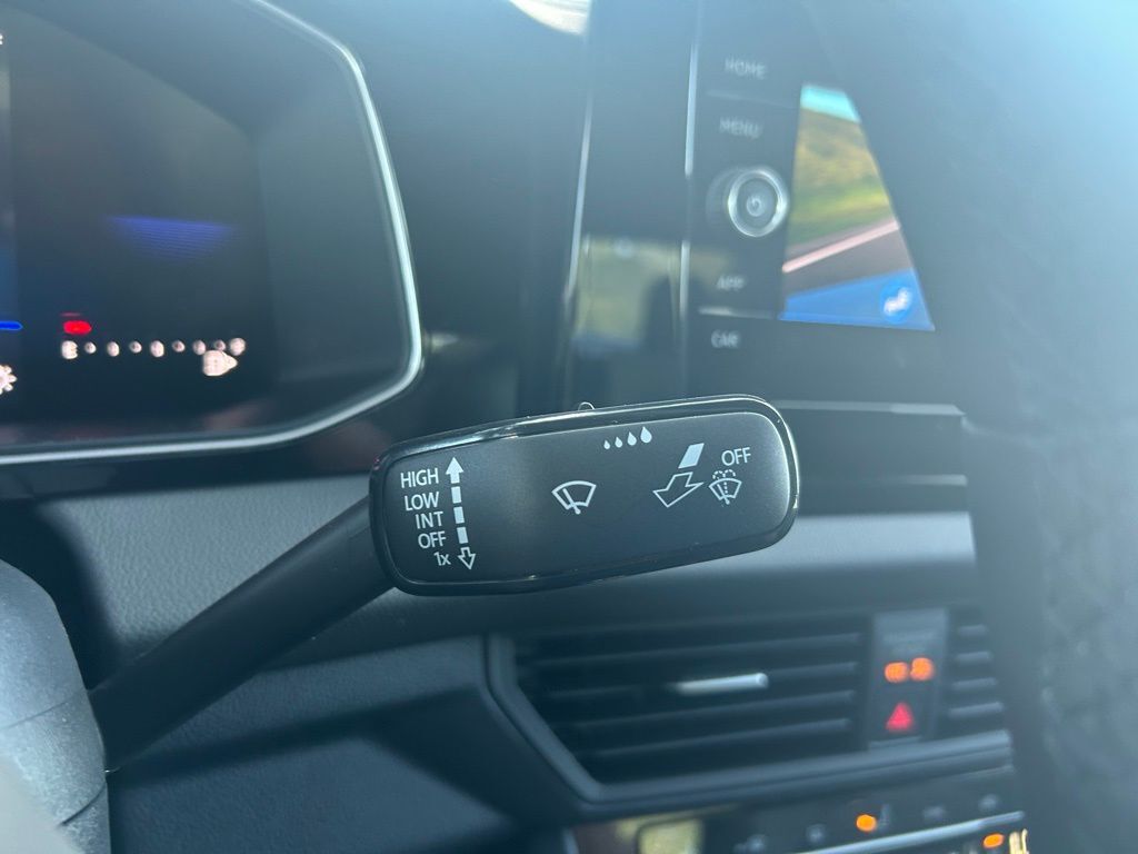 2025 Volkswagen Jetta 1.5T Sport Tampa FL