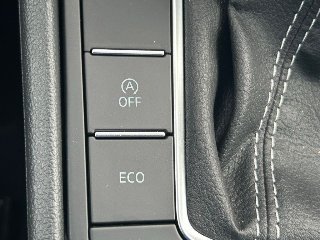 2025 Volkswagen Jetta 1.5T Sport Tampa FL