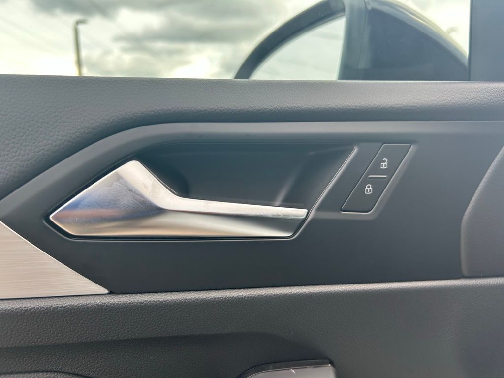 2025 Volkswagen Jetta 1.5T Sport Tampa FL