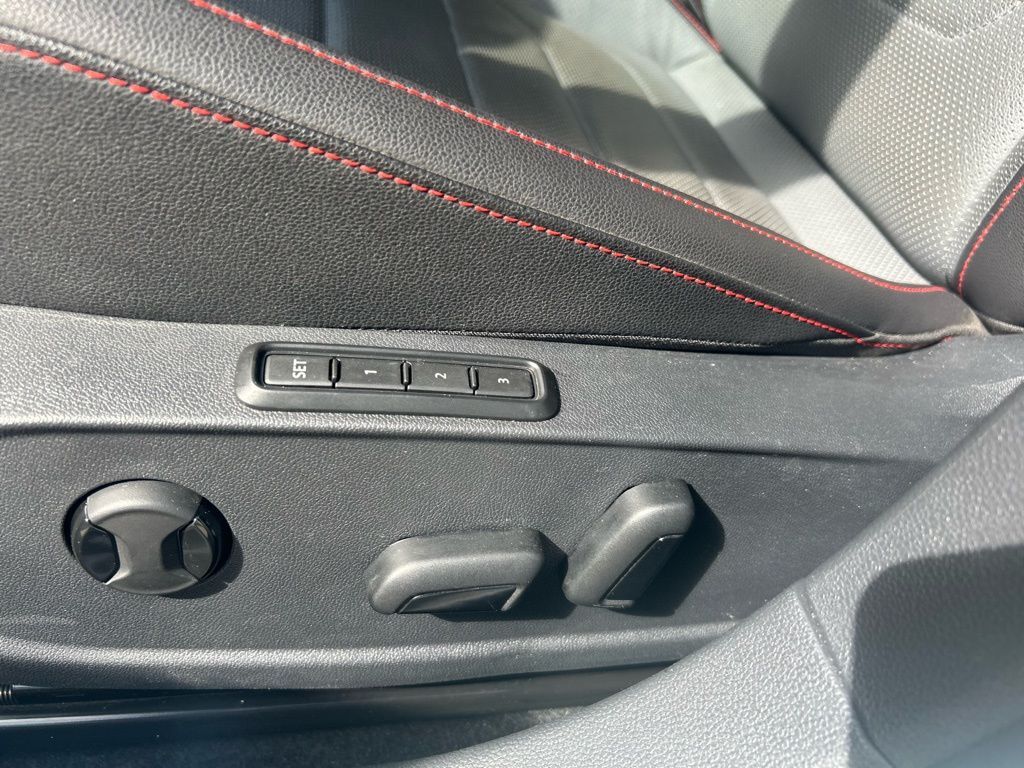 2025 Volkswagen Jetta GLI 2.0T Autobahn Tampa FL