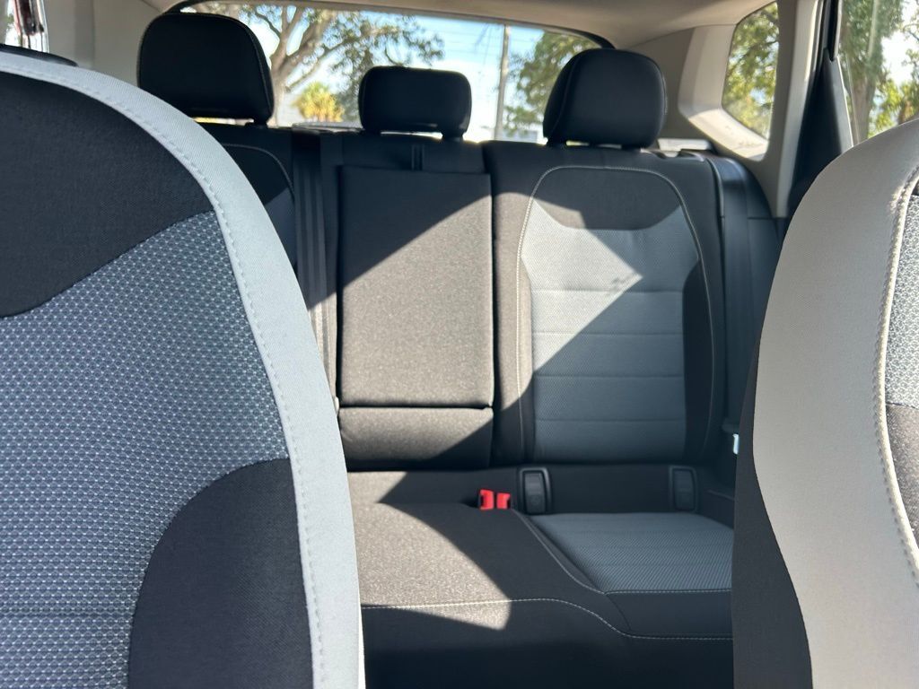 2025 Volkswagen Taos 1.5T S Tampa FL