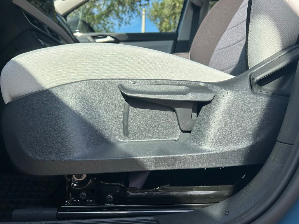 2025 Volkswagen Taos 1.5T S Tampa FL
