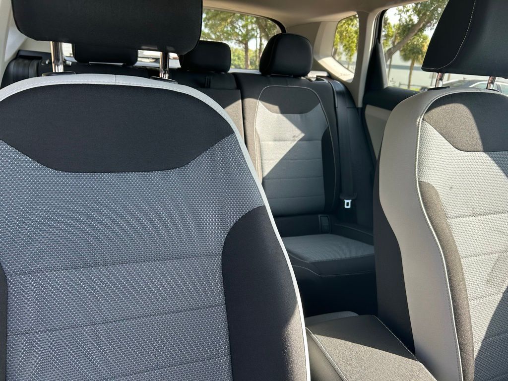 2025 Volkswagen Taos 1.5T S Tampa FL