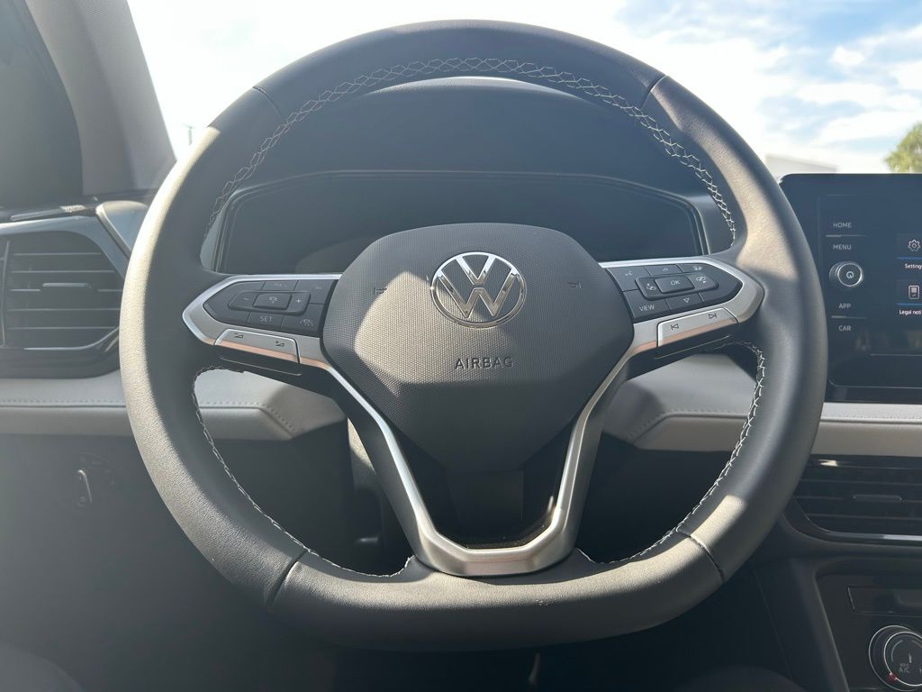 2025 Volkswagen Taos 1.5T S Tampa FL