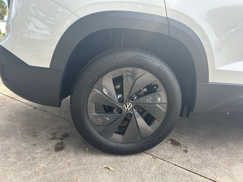 2025 Volkswagen Taos 1.5T S Tampa FL
