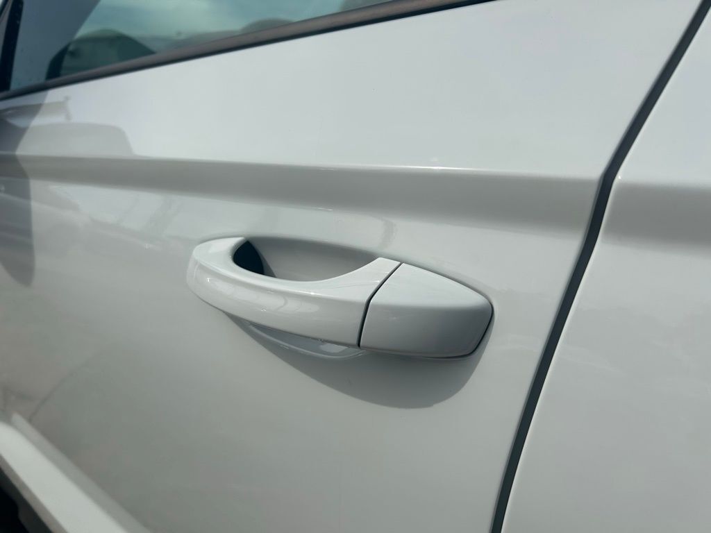 2025 Volkswagen Taos 1.5T S Tampa FL