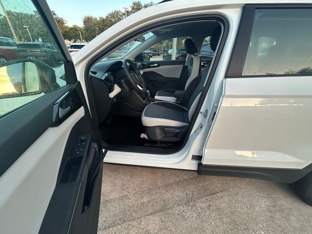 2025 Volkswagen Taos 1.5T S Tampa FL