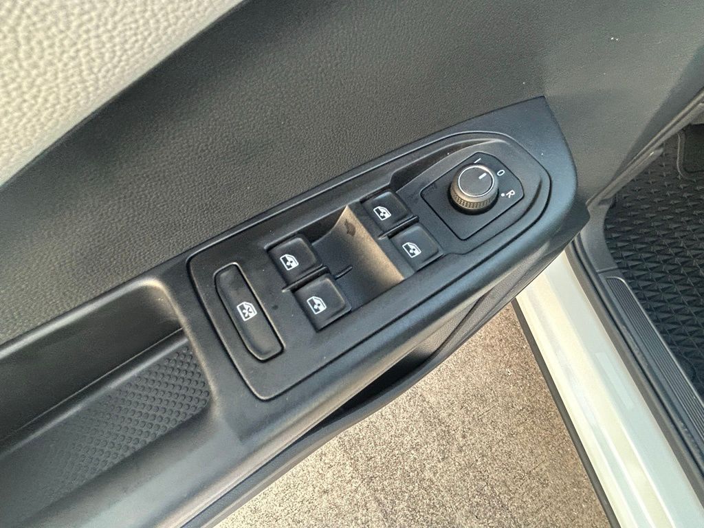 2025 Volkswagen Taos 1.5T S Tampa FL