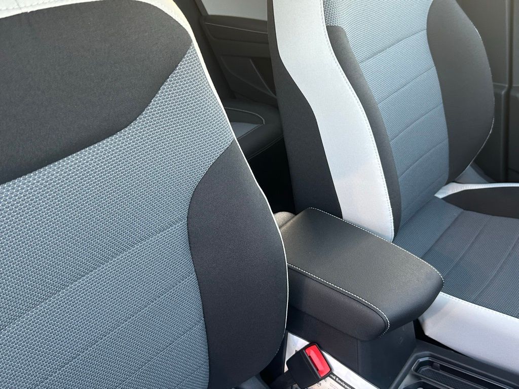 2025 Volkswagen Taos 1.5T S Tampa FL