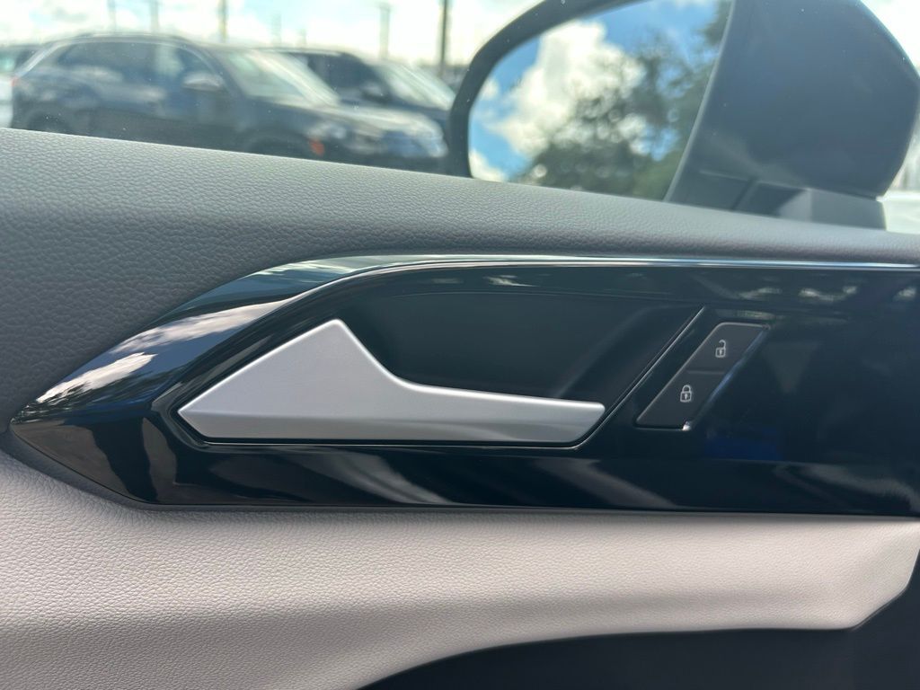 2025 Volkswagen Taos 1.5T S Tampa FL