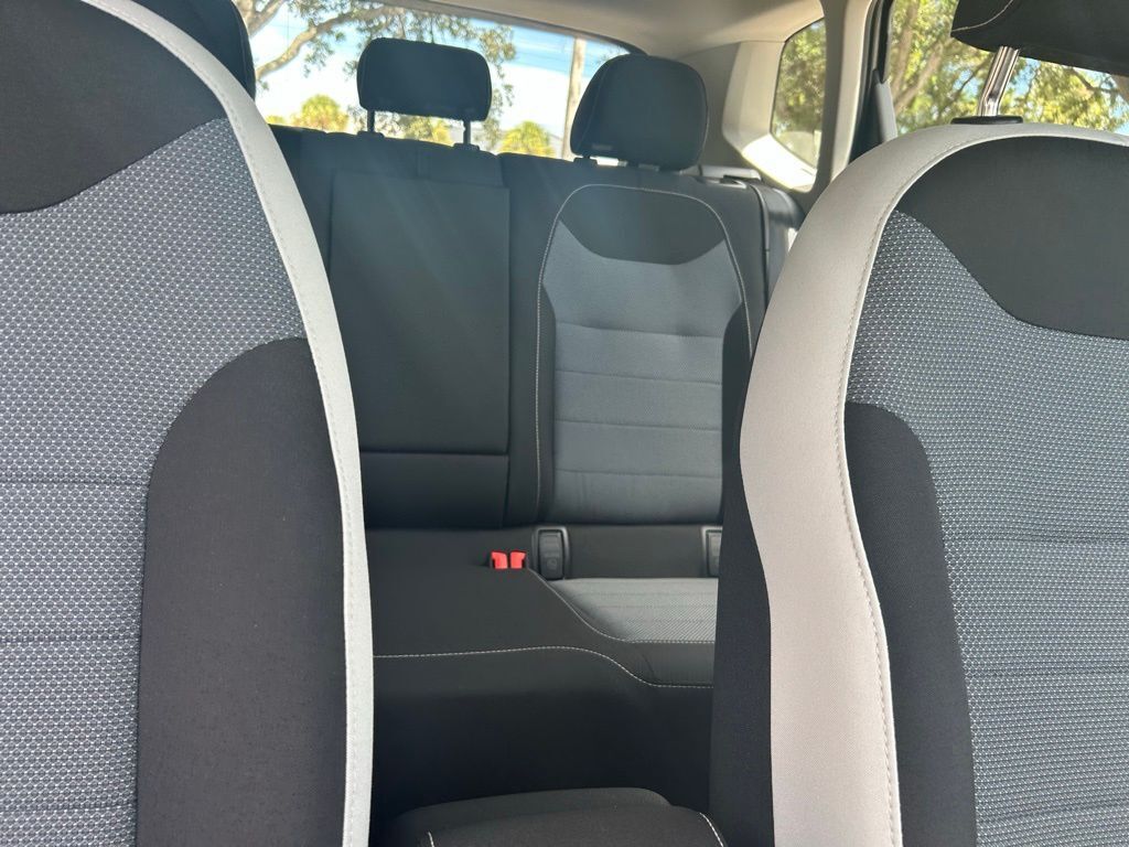 2025 Volkswagen Taos 1.5T S Tampa FL