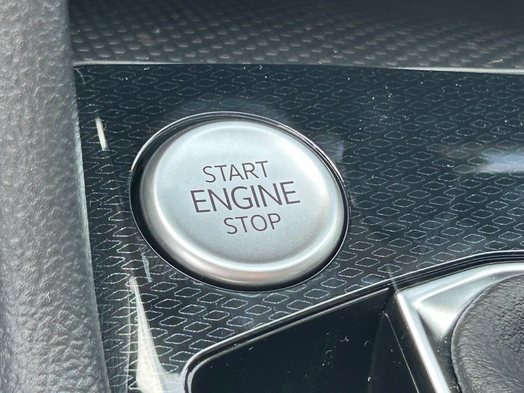 2025 Volkswagen Taos 1.5T S Tampa FL