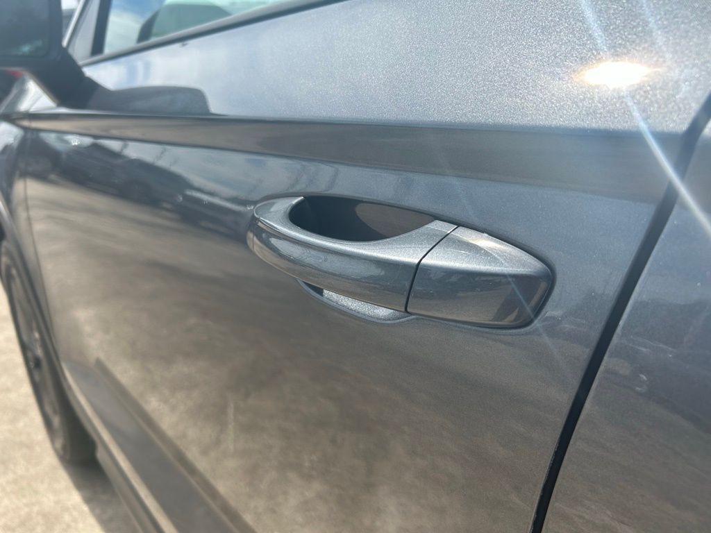 2025 Volkswagen Taos 1.5T S Tampa FL