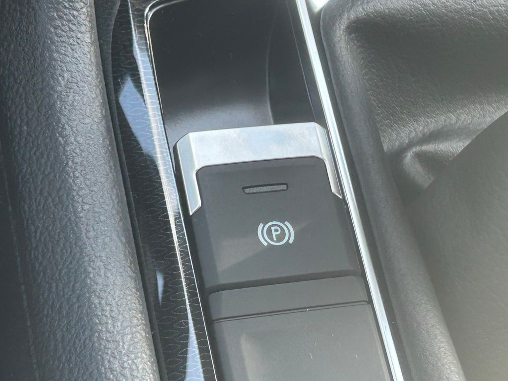 2025 Volkswagen Taos 1.5T S Tampa FL