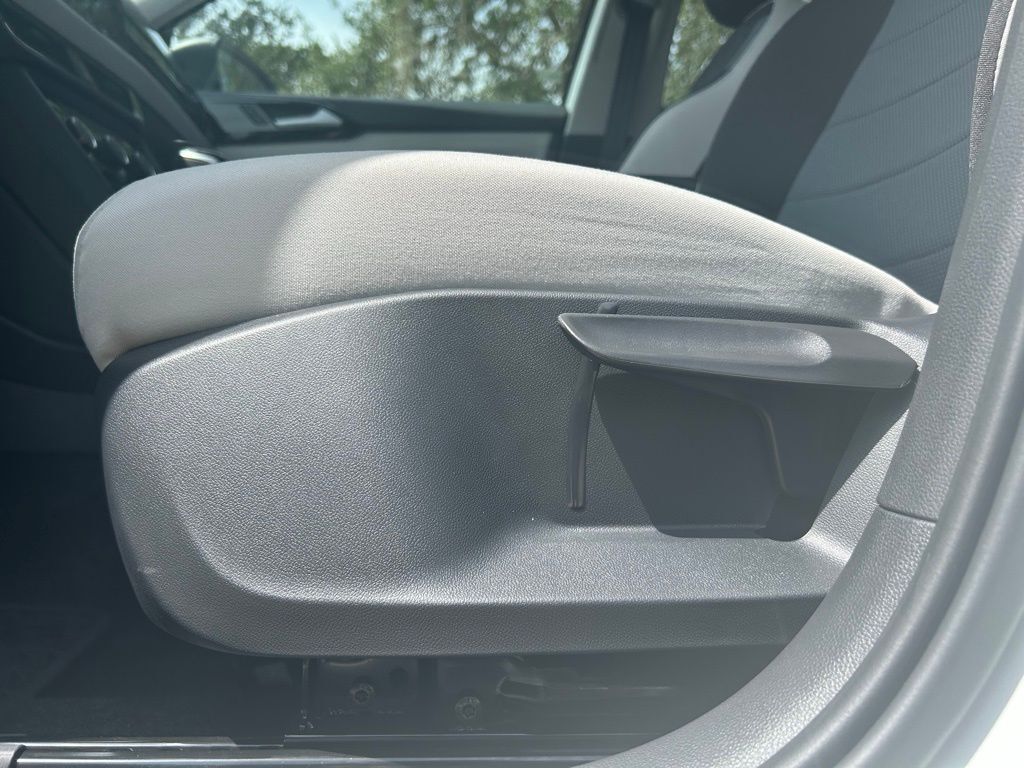 2025 Volkswagen Taos 1.5T S Tampa FL