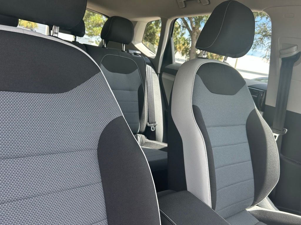 2025 Volkswagen Taos 1.5T S Tampa FL