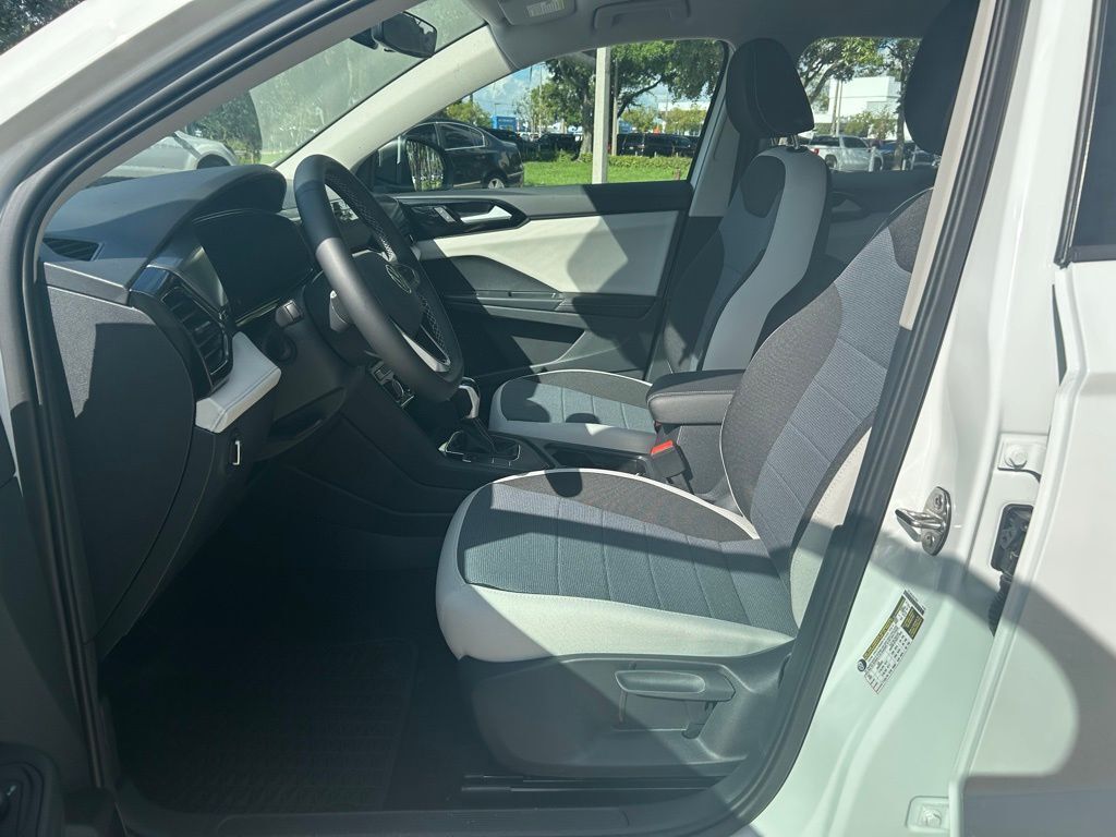 2025 Volkswagen Taos 1.5T S Tampa FL
