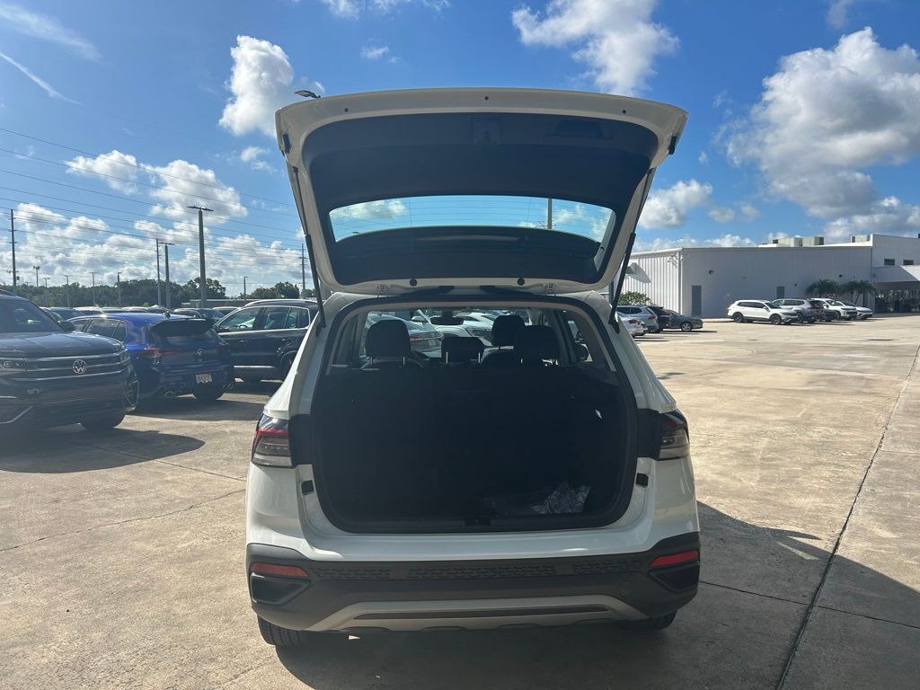 2025 Volkswagen Taos 1.5T S Tampa FL