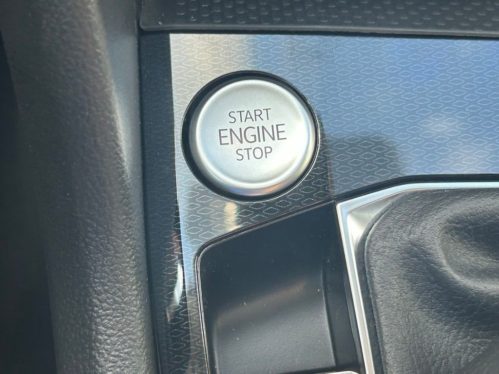 2025 Volkswagen Taos 1.5T S Tampa FL