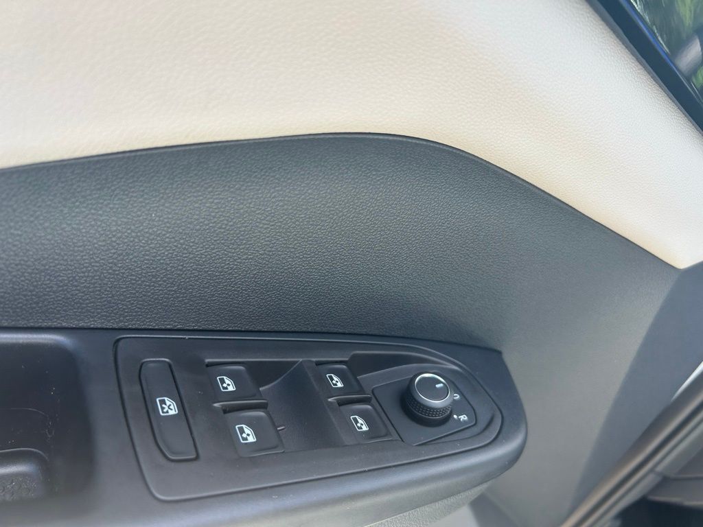 2025 Volkswagen Taos 1.5T S Tampa FL