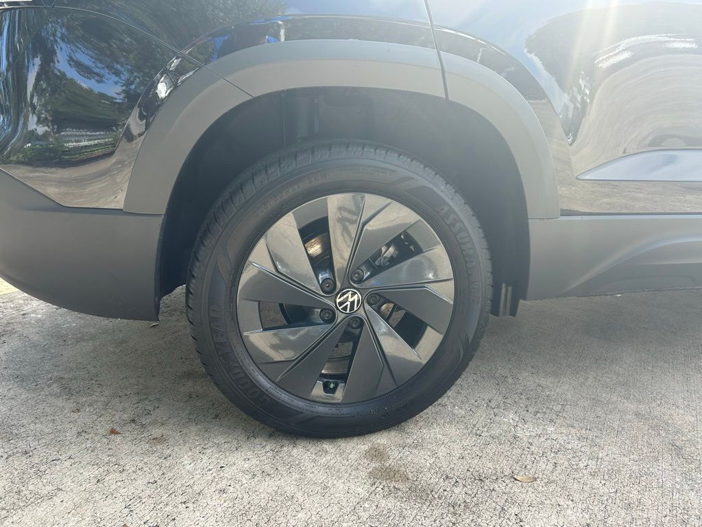 2025 Volkswagen Taos 1.5T S Tampa FL