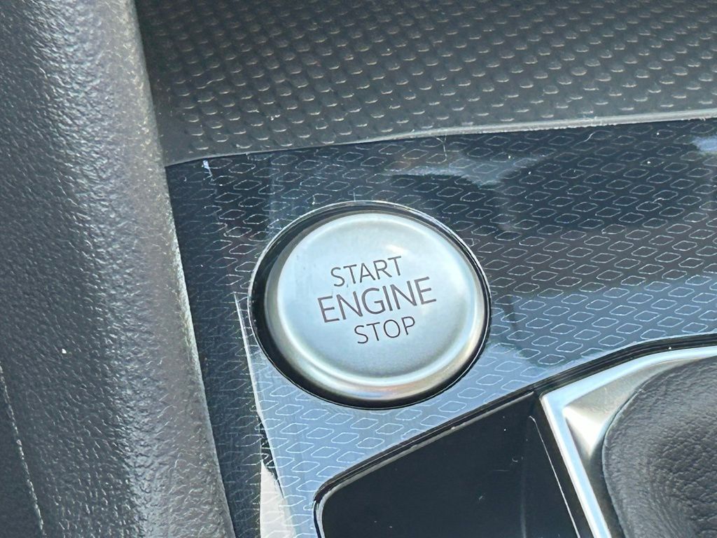 2025 Volkswagen Taos 1.5T S Tampa FL