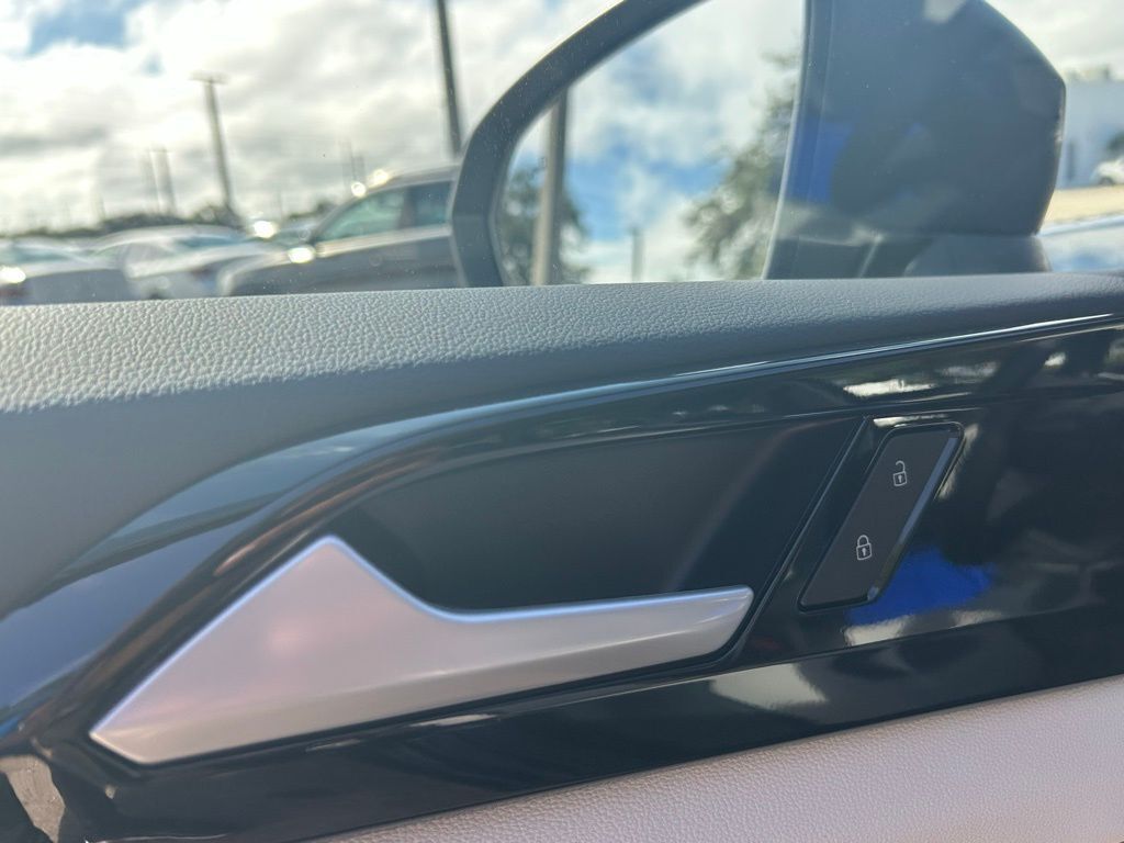 2025 Volkswagen Taos 1.5T S Tampa FL