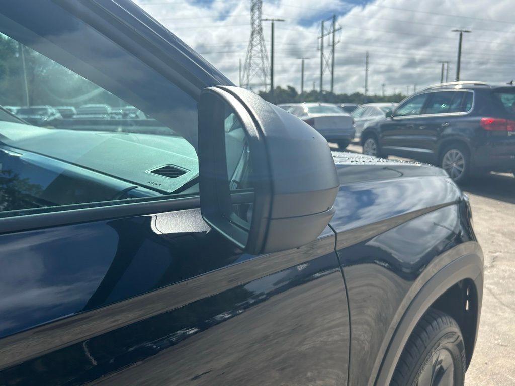2025 Volkswagen Taos 1.5T S Tampa FL