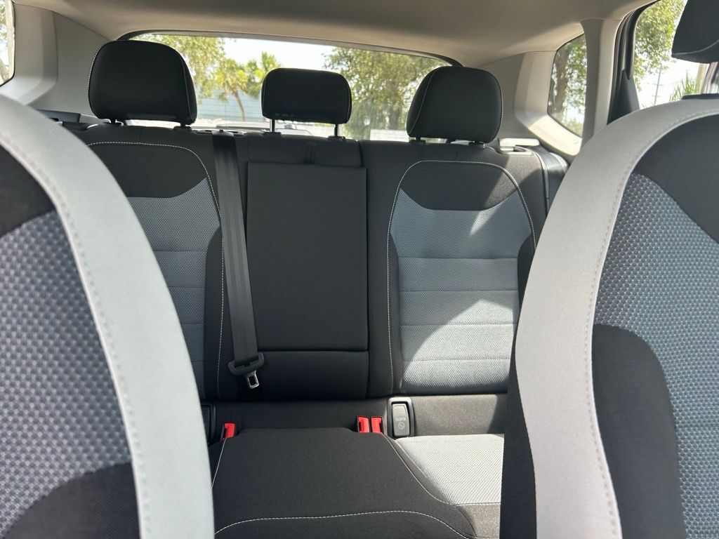 2025 Volkswagen Taos 1.5T S Tampa FL